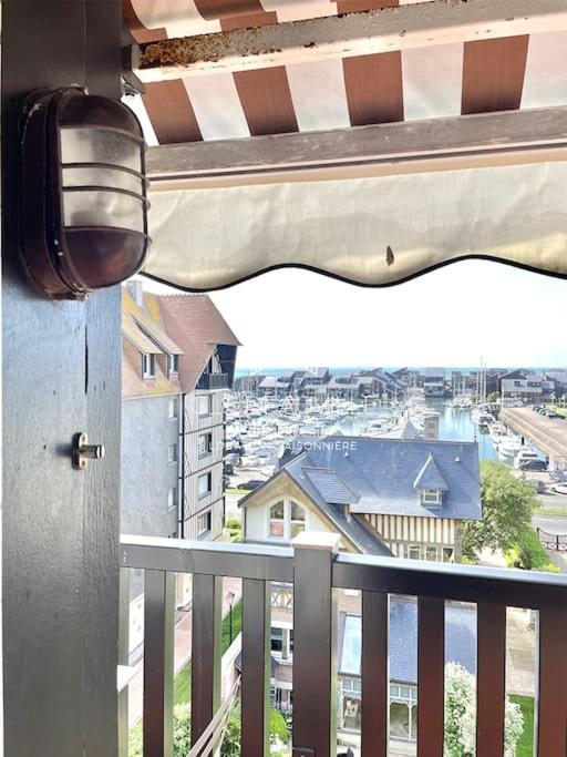 Le Castel 1 C.L.S Deauville Exterior foto